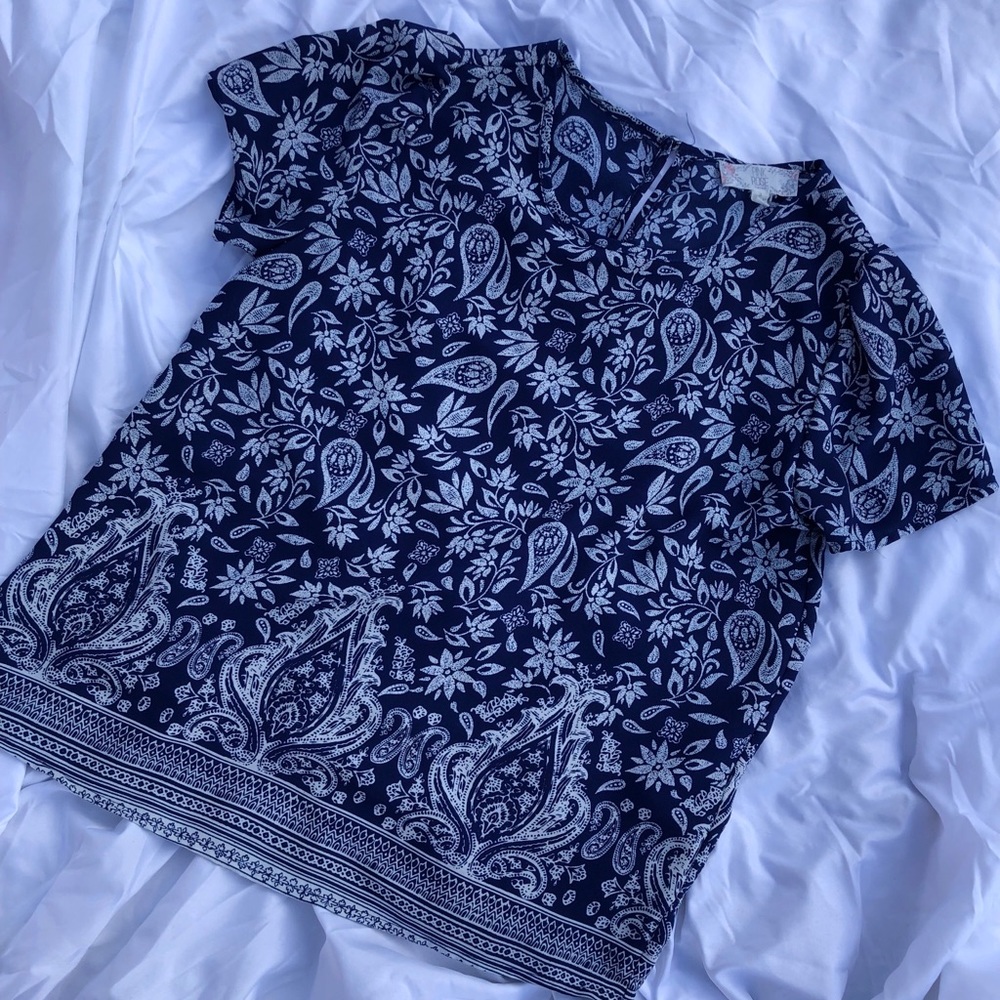 Blue blouse
